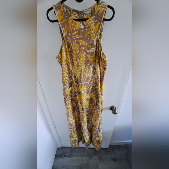 Long dress - Picture 4 of 4